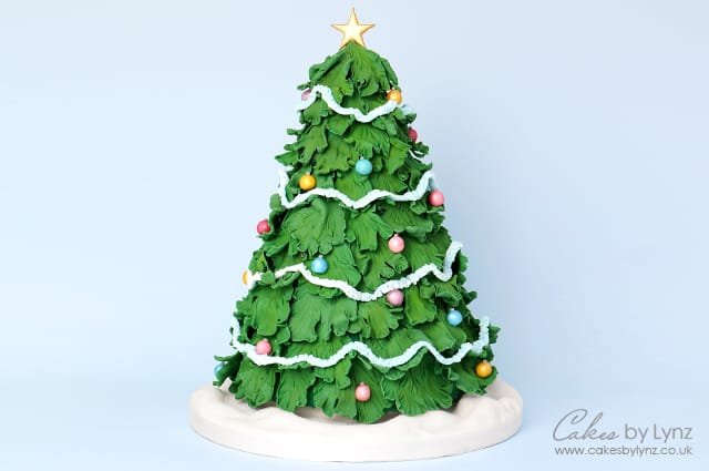 Christmas Tree Cake Tutorial