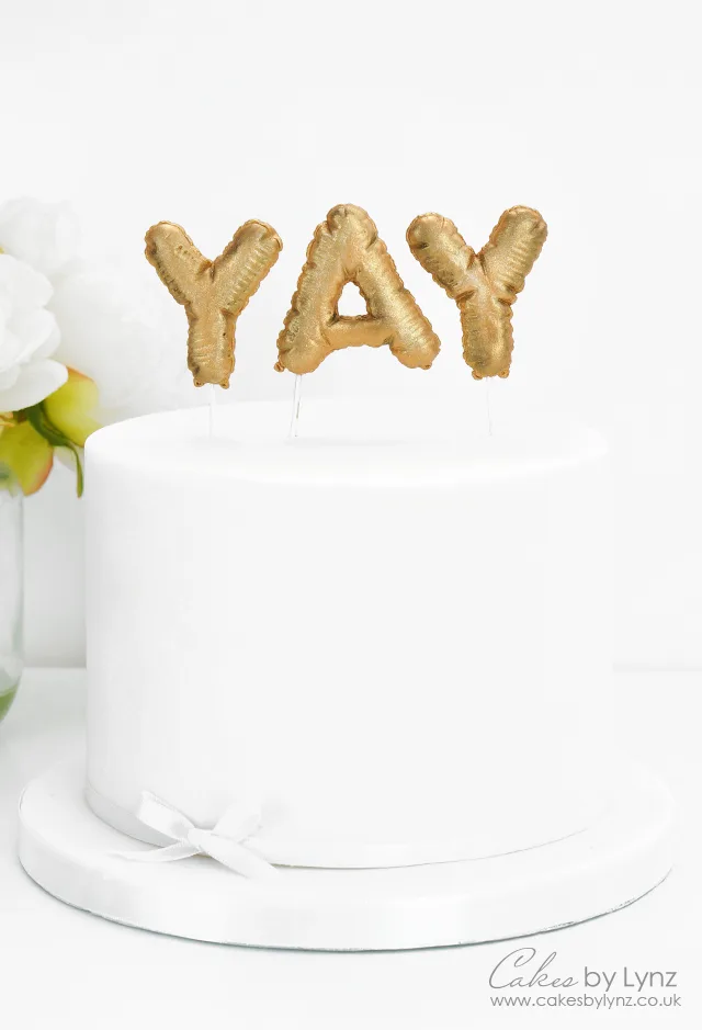 Mini balloon cake toppers