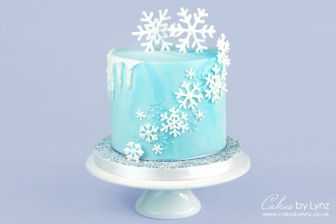 Winter Snowflake Cake Tutorial