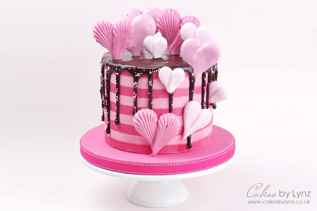 Valentines meringue Heart Drip Cake Tutorial