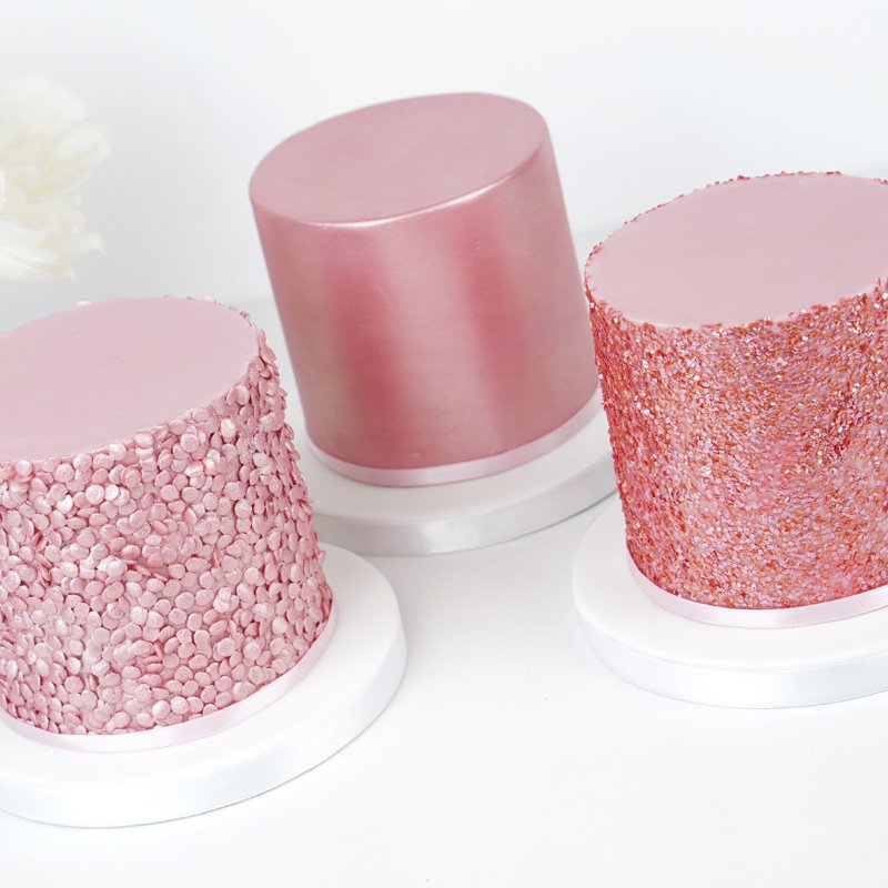 How to add Shimmer & Sparkle onto your cakes – 3 Different Techniques