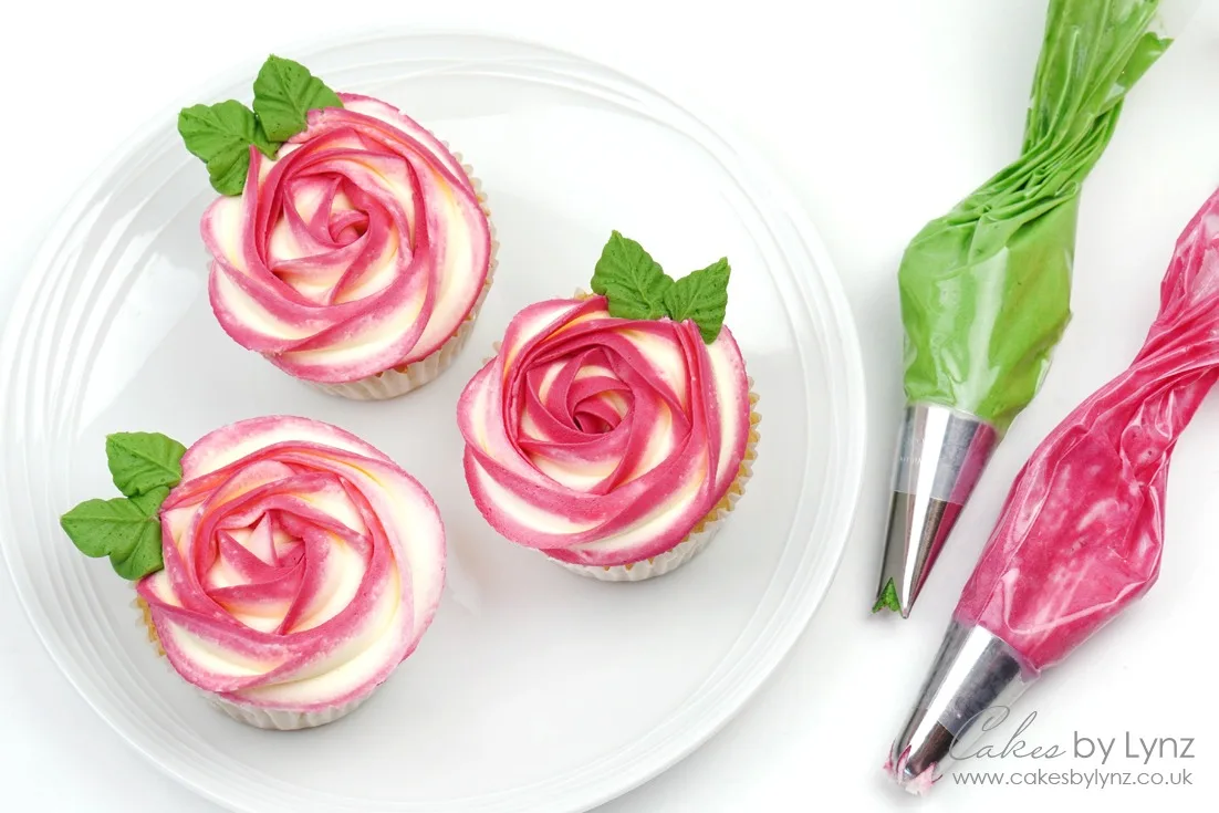 How to Pipe Two-Tone Rose Cupcakes