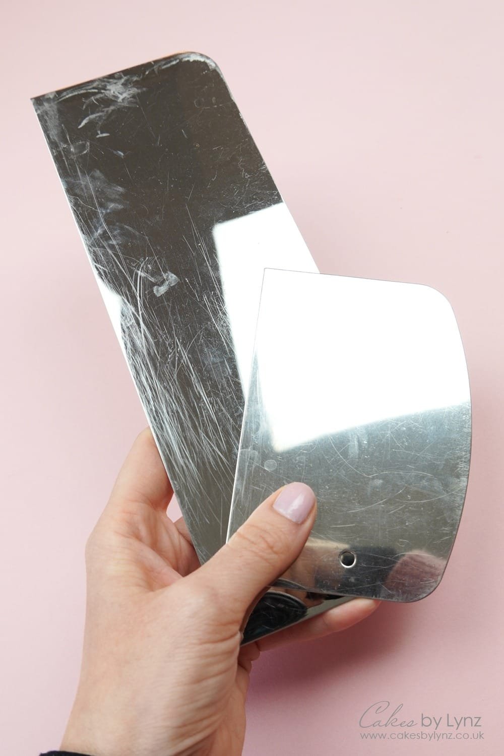 cake decorating essentials smoothers