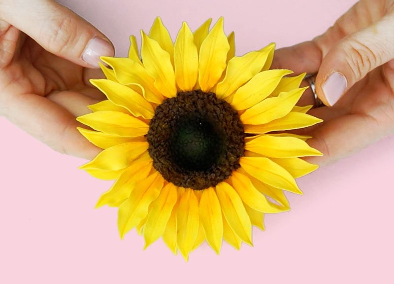 Advanced skills - gumpaste sugar sunflower