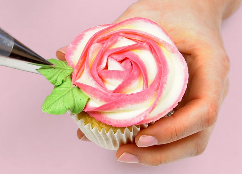 beginner baker - piping a cupcake