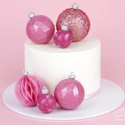Edible bauble cake toppers tutorial