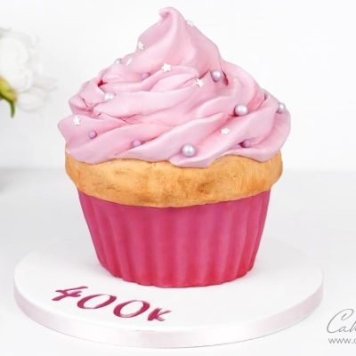 Giant Cupcake Tutorial