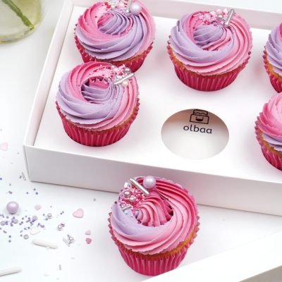 Olbaa cupcake boxes with rosette swirl cupcakes